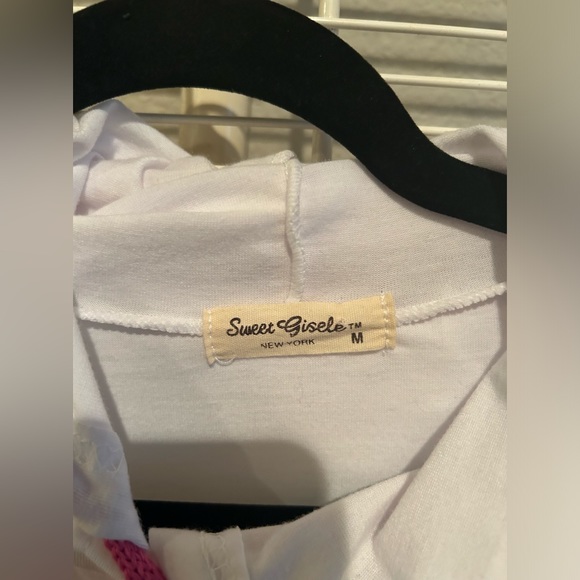 “Memphis” , home of Elvis!!❤️t shirt - Picture 3 of 6